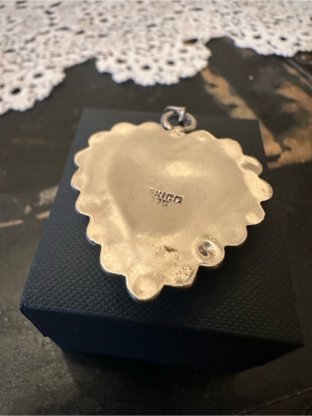 Taxco Mexican Silver Puffy Heart Pendant 925 Sterling 14 grams - Lg Bale - Picture 4 of 9